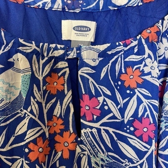 old Navy maxi dress. Floral with birds. Key hole neck.Lined. Medium. GUC - Picture 4 of 10